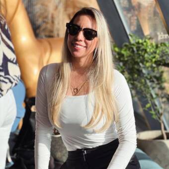 次のアバター： Tatiana