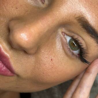 The avatar of CHELSEA