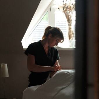 The avatar of Caroline