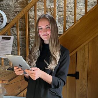 The avatar of Olivia