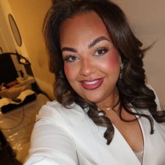 CHARLpseudoportretas