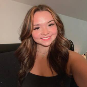 The avatar of Carlee