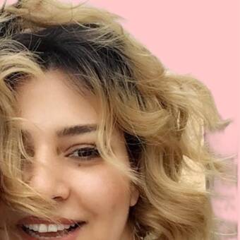 The avatar of FARRAH -