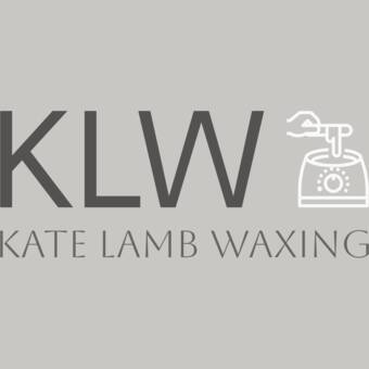 次のアバター： Nicola