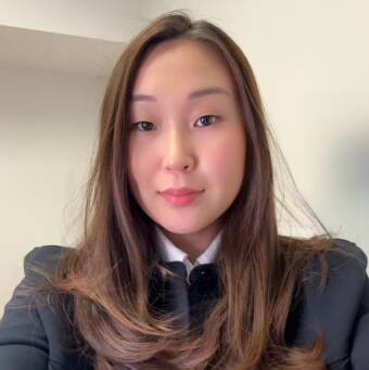 The avatar of Angela