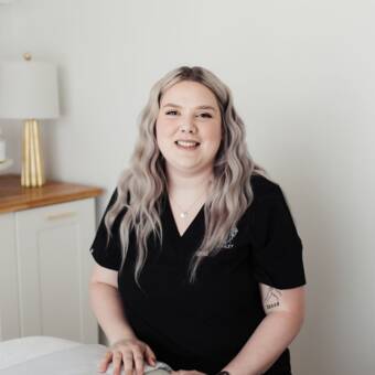 The avatar of Ashley