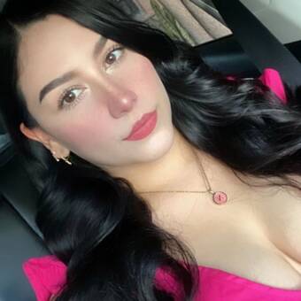 次のアバター： Nahomi