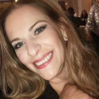 The avatar of Deanna