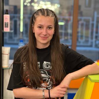 次のアバター： Натали Ляскова