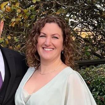 次のアバター： Michelle