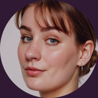 The avatar of Ashley