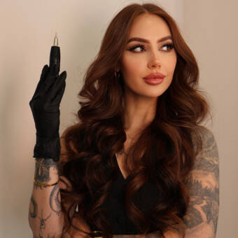 The avatar of Alexis (Wed, Fri, Sat Tattoo)