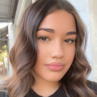 次のアバター： Aurora