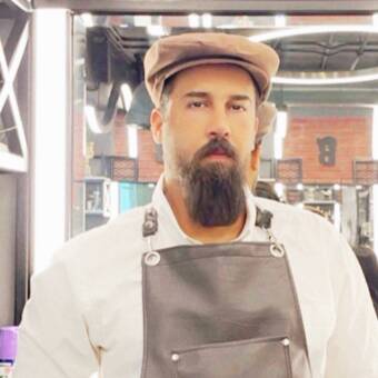 Avatar tilhørende YAHYA (Arabic & English & Turkish)