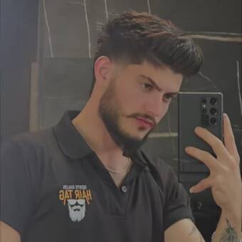 L'avatar di AYMAN / ESCOO