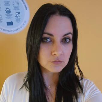 The avatar of Evelyn Tania