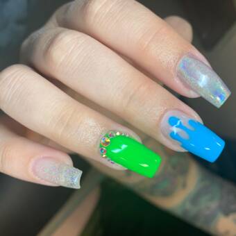 The avatar of Andrea