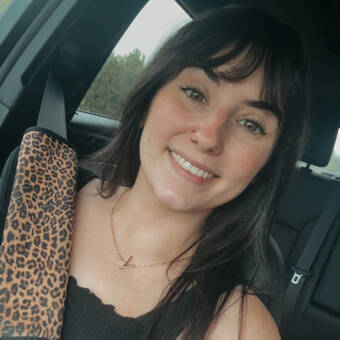 次のアバター： Kelcee