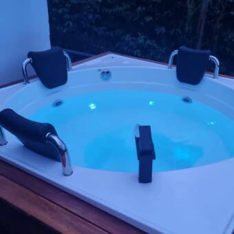 The avatar of Jacuzzi