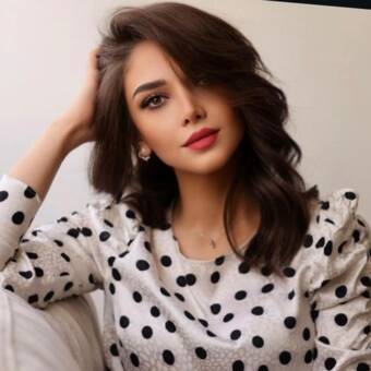 的化身 Dr. Aisha Piercing