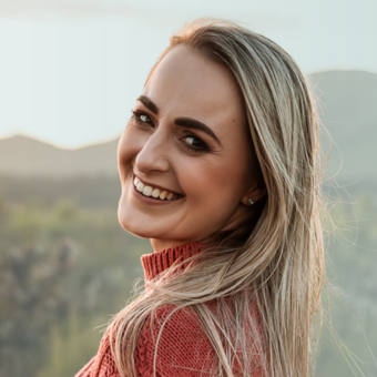 The avatar of Yvette