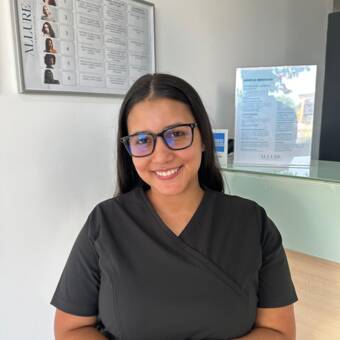 的化身 Vanessa Carolina