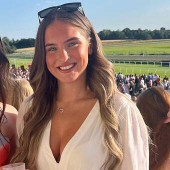 The avatar of Sophie