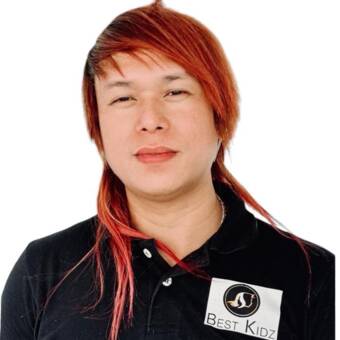 The avatar of Raymond