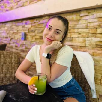 The avatar of Simona