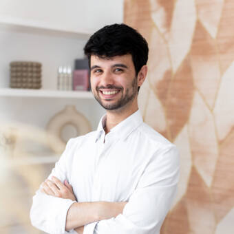 次のアバター： Baptiste