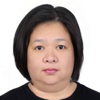 The avatar of Maureen