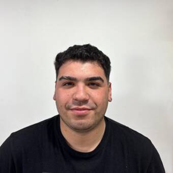 The avatar of Martin