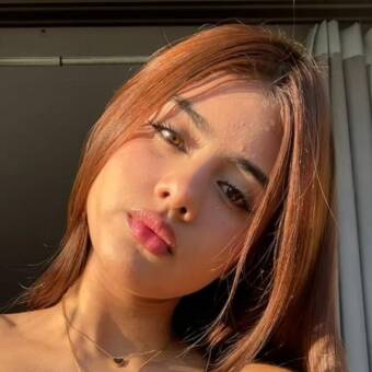 The avatar of Amanda