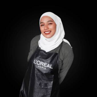 الصورة الرمزية لـ Izzati