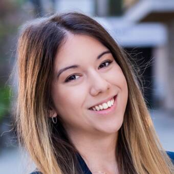 的化身 Fazekas Edina