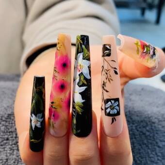 Avatar tillhörande Lily