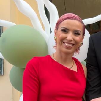 次のアバター： Mpoumpi