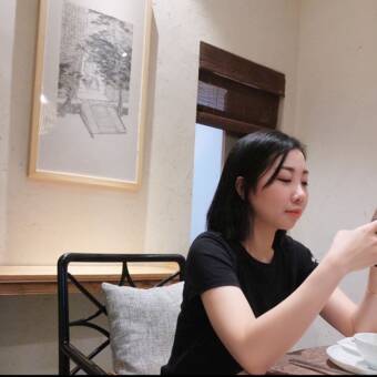 The avatar of Rainie