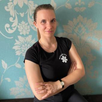 次のアバター： Paulina