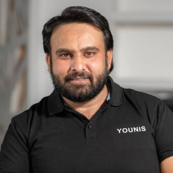 L'avatar appartenant à YOUNIS