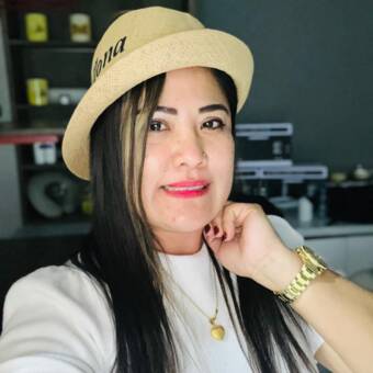 Hình đại diện của Alona