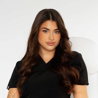 The avatar of Nicole