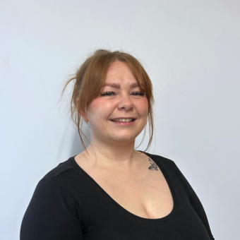 The avatar of Courtney