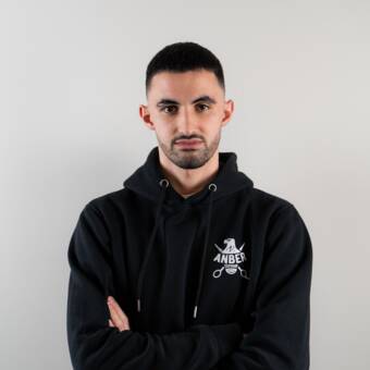 次のアバター： Panagiotis