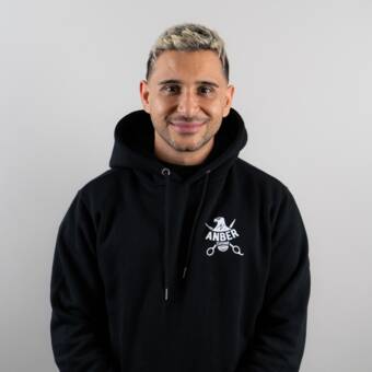 次のアバター： Αναστάσιος