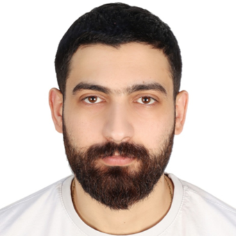 The avatar of Alberto