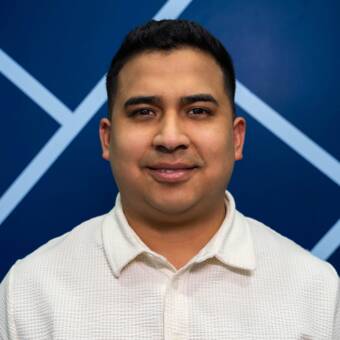 The avatar of Andrés