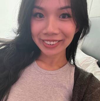 The avatar of Courtney