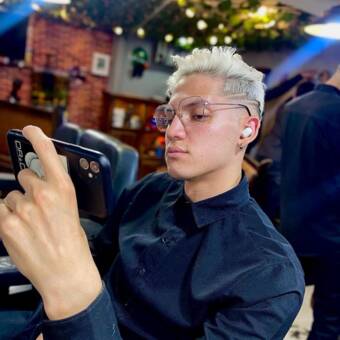 The avatar of Maikel