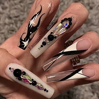 Hình đại diện của John